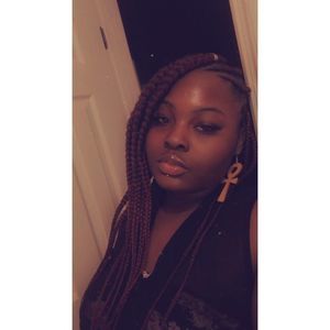 Meet your Posher, Khari